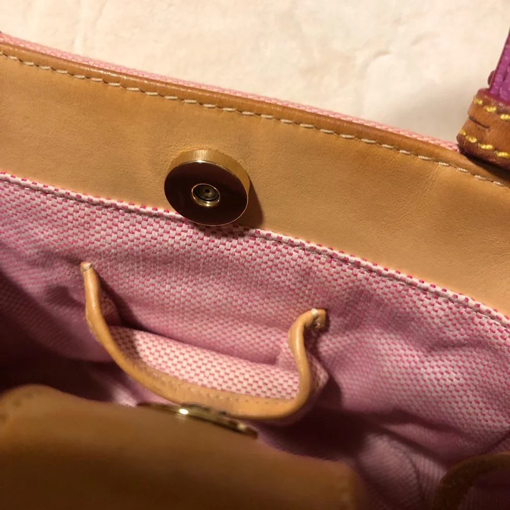 Dooney & Bourke Pink Purse - Picture 6 of 10